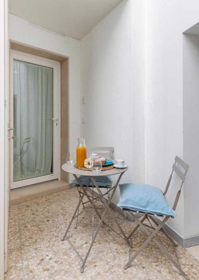 A La Muragghje "A" Monopoli Exteriör bild