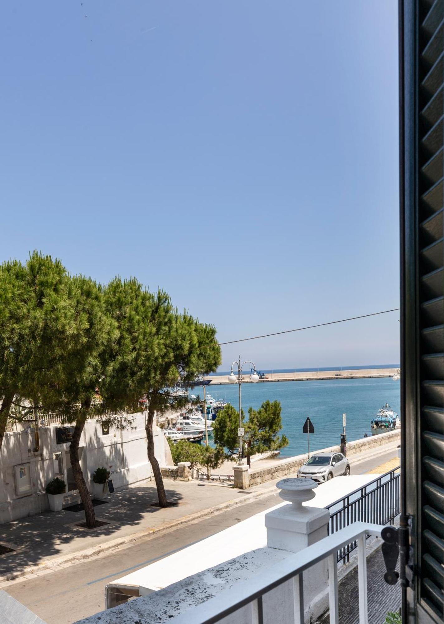 A La Muragghje "A" Monopoli Exteriör bild